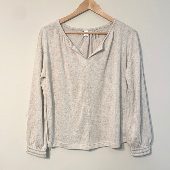 Old Navy Long Sleeve Trim Cuff Neutral Sweater XS - Picture 1 of 8